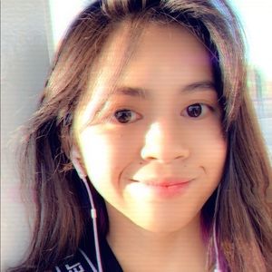 Meet your Posher, Maria michaela christy